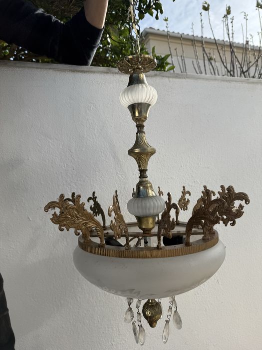 Candeeiro antigo de teto