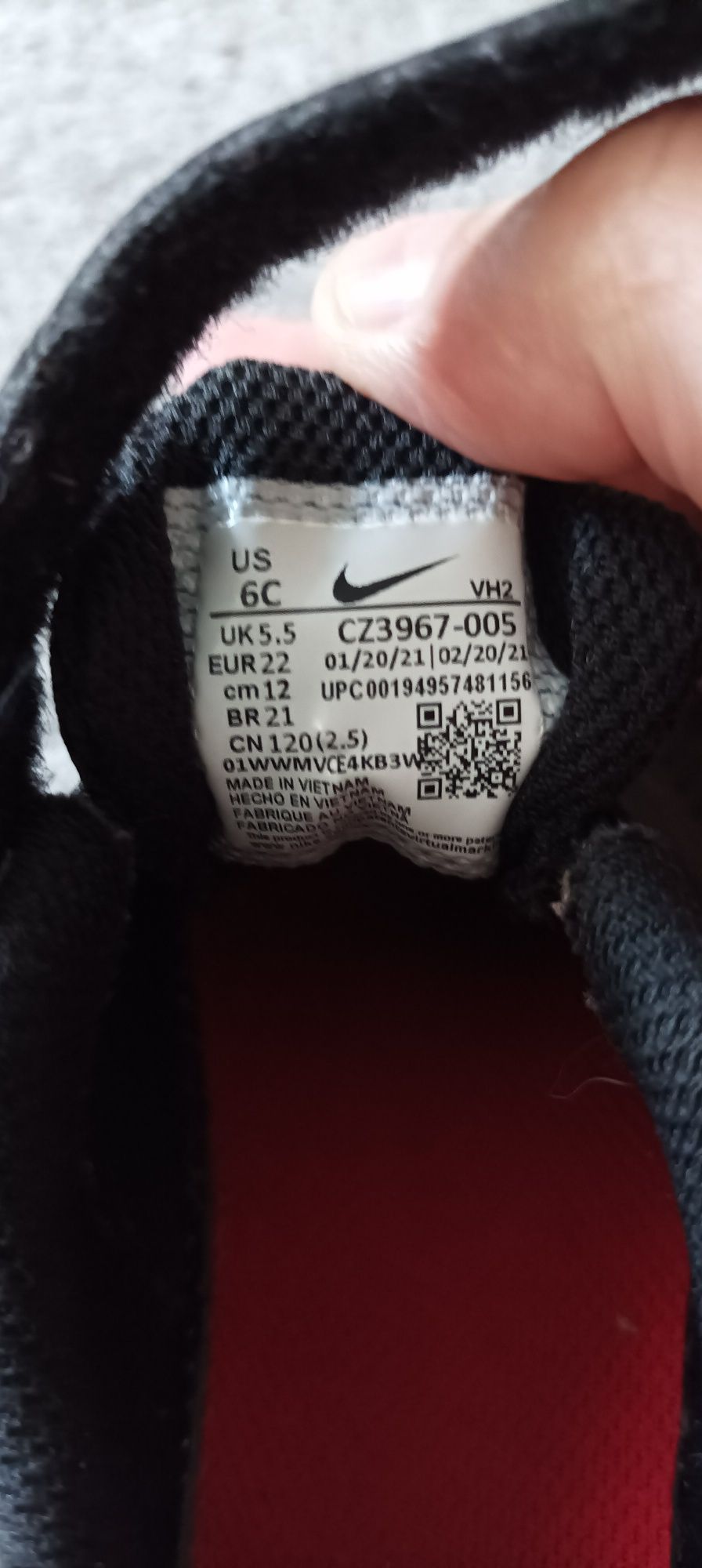 Buciki  Nike rozmiar 22