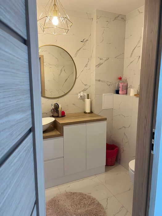 Płytkarz | Układanie płytek | Łazienki od A do Z