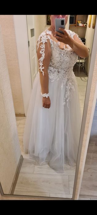 Promocja ! Suknia Ślubna Plus Size + gratis welon na grzebyku 3M.