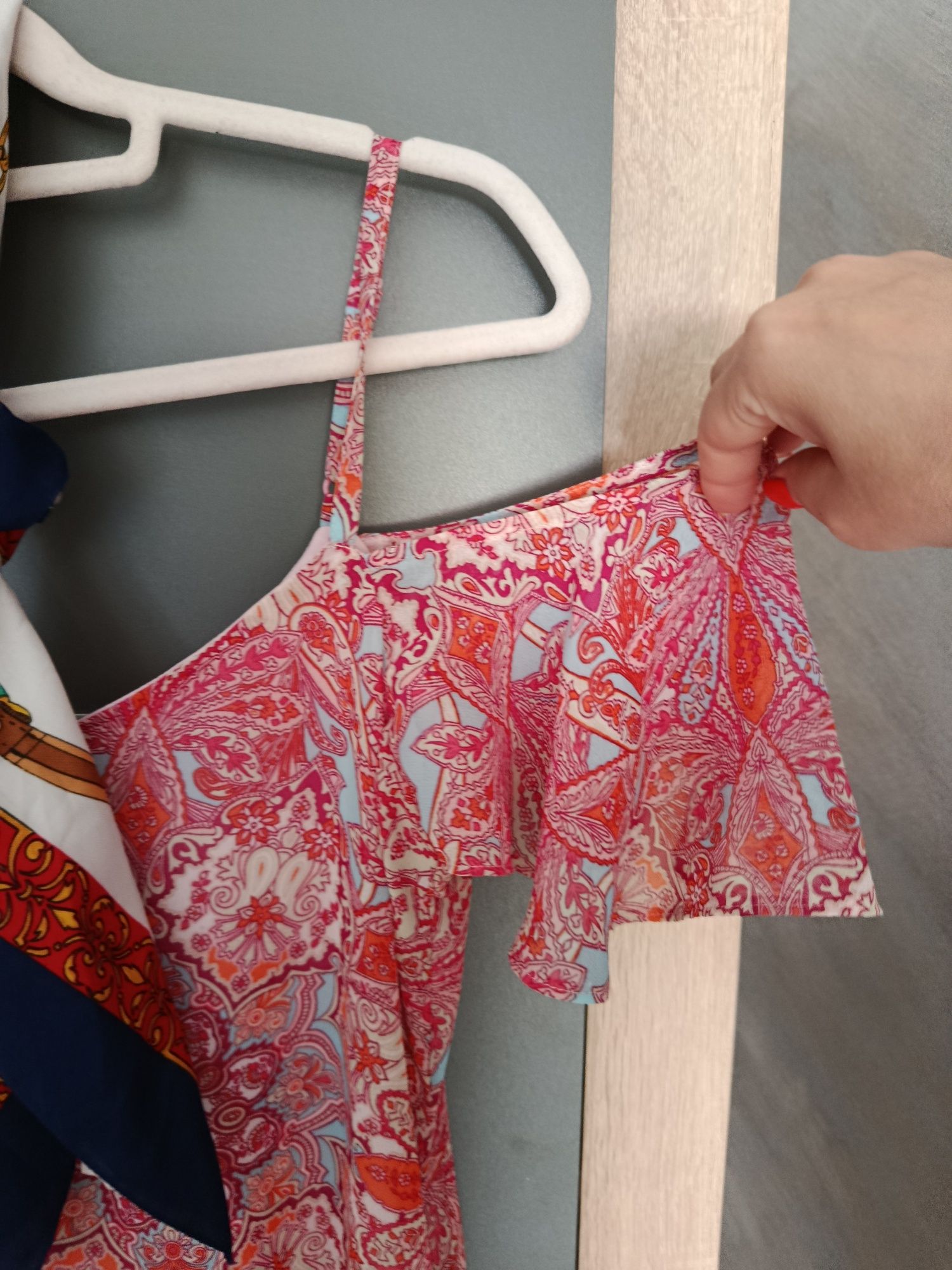 Letnia sukienka maxi plus apaszka S/36