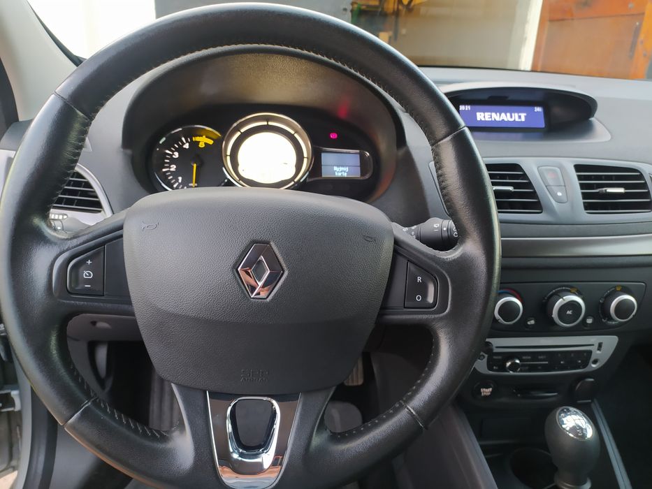 Renault Megane 3 Grandtour 1.5 Dci salon PL
