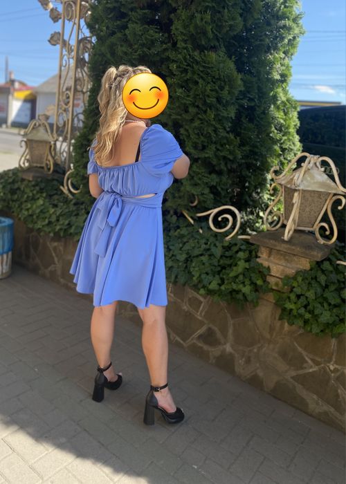 Сукня блакитна 46-48