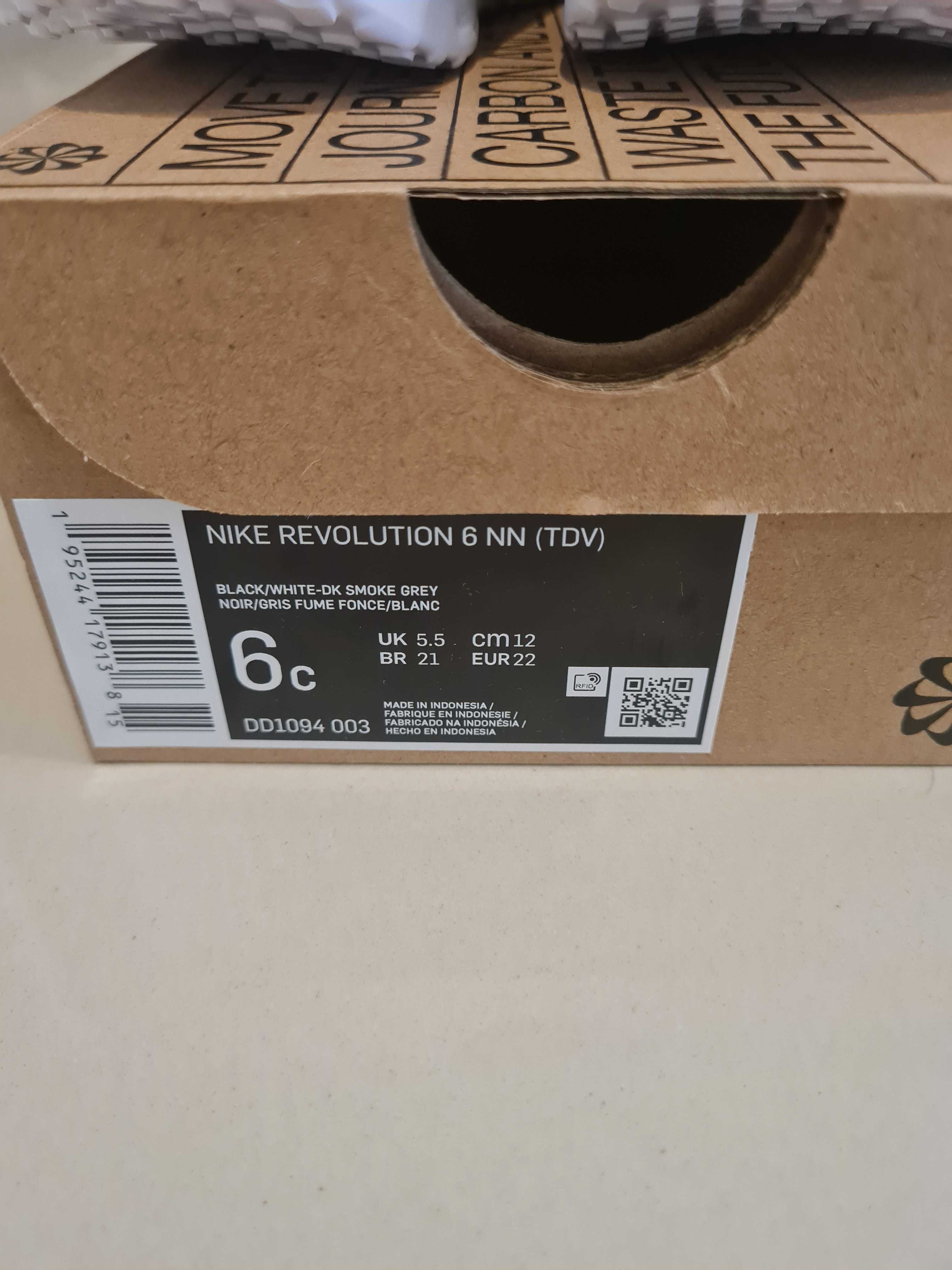 Nowe Nike Revolution 6NN rozmiar 22