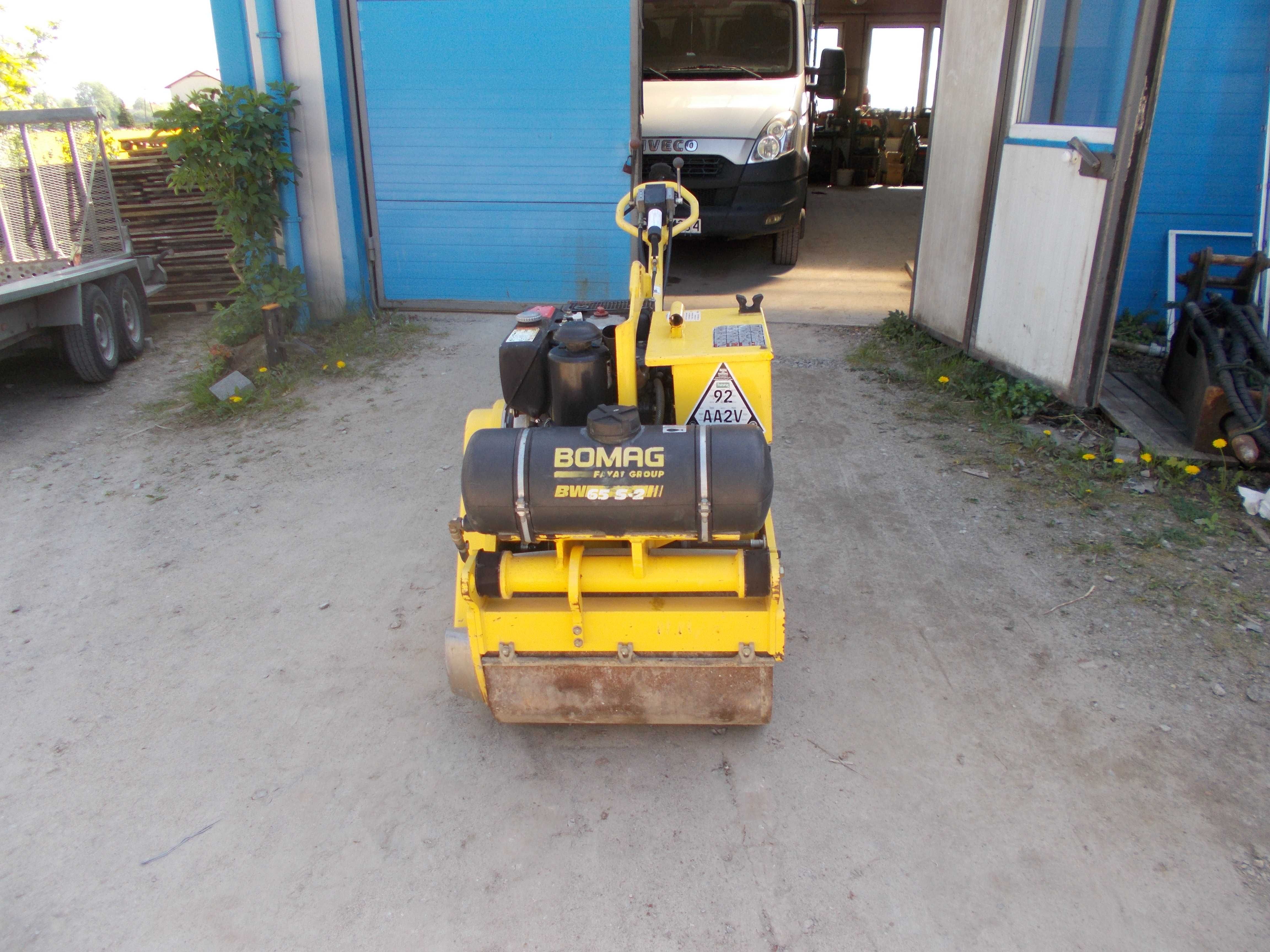 Walec prowadzony BOMAG  BW65S  700 kg