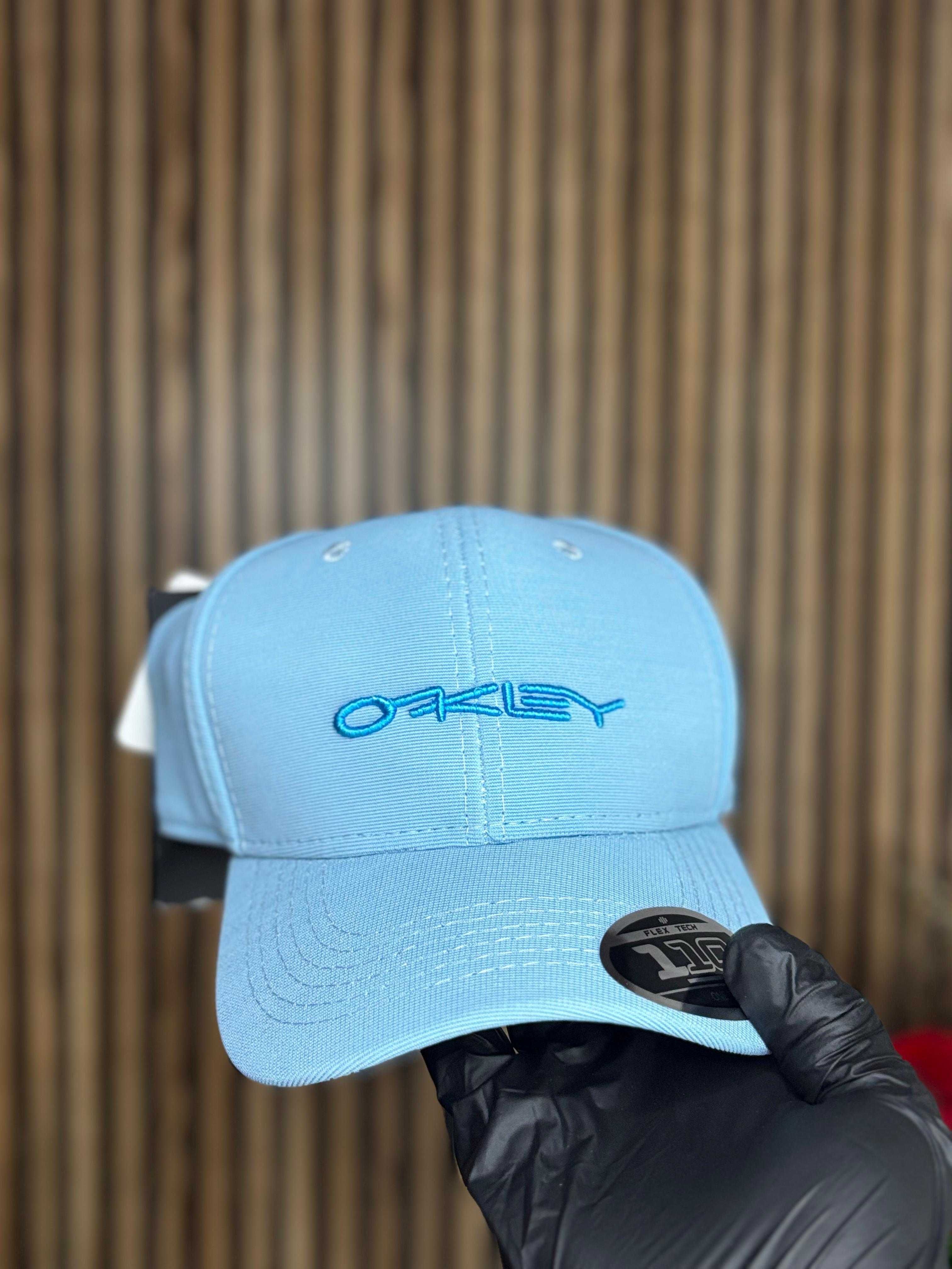 Boné Oakley Aba Curva azul marinho - 1º Linha
