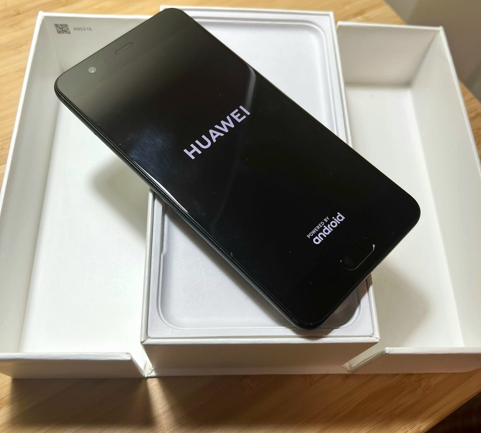 Huawei P10 -Plus LIVRE. Sistema operativo Android(não aceito trocas)