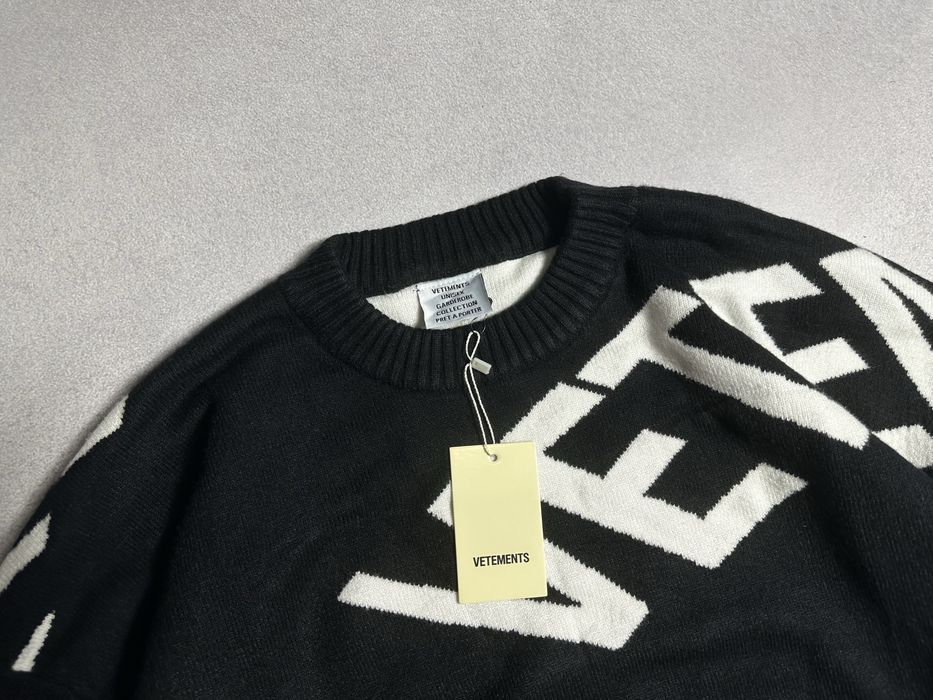 Светр Vetements Oversized Logo-Jacquard Merino Wool Sweater - Black