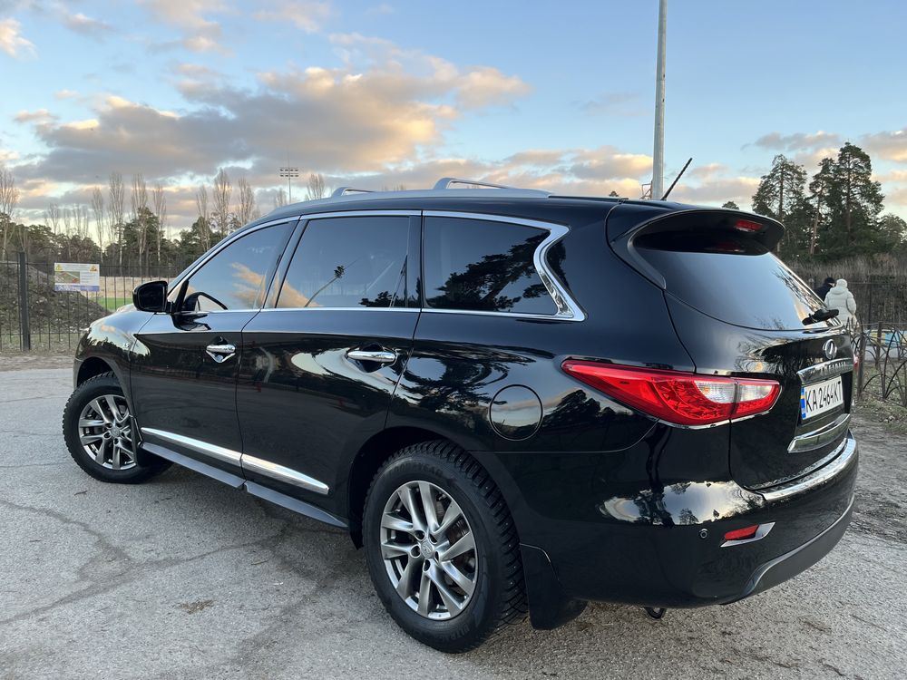 Продам Infiniti QX 60 2015