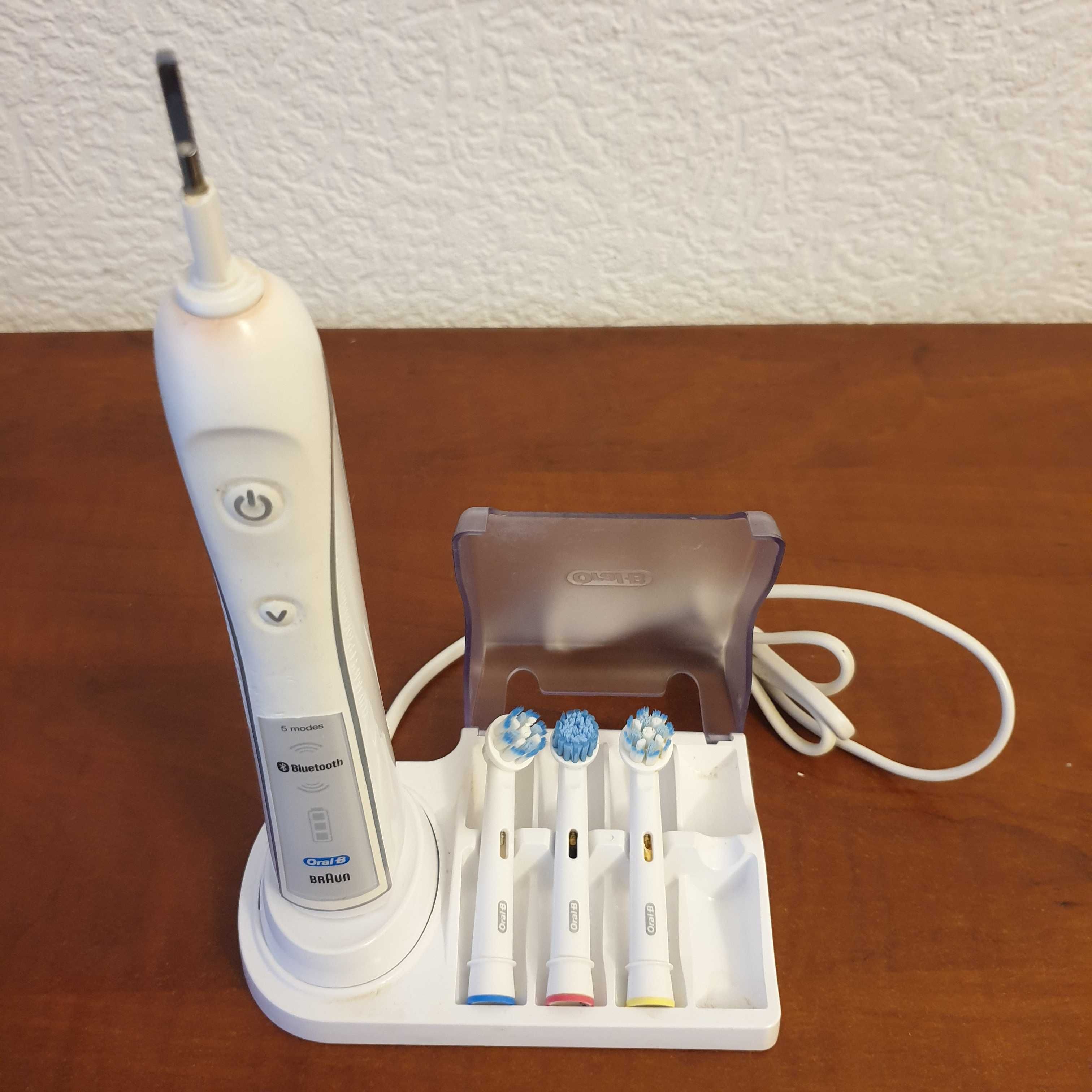Szczoteczka BRAUN Oral-B TRIUMPH 3764 SMART 6000
