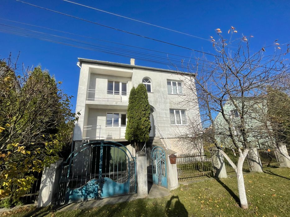 Продаж будинку в м Броди