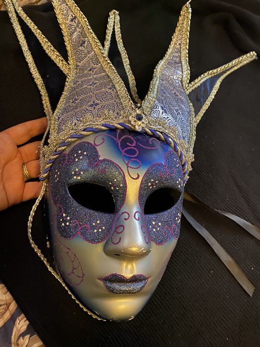 Маска венеціанська