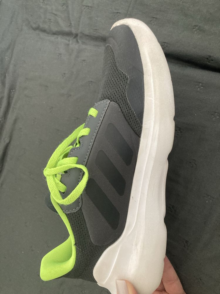Buty adidas rozm. 39,5