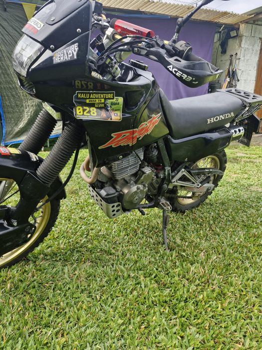 Honda nx 650 dominator
