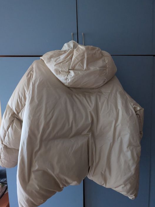 Жіноча зимова куртка Levi's