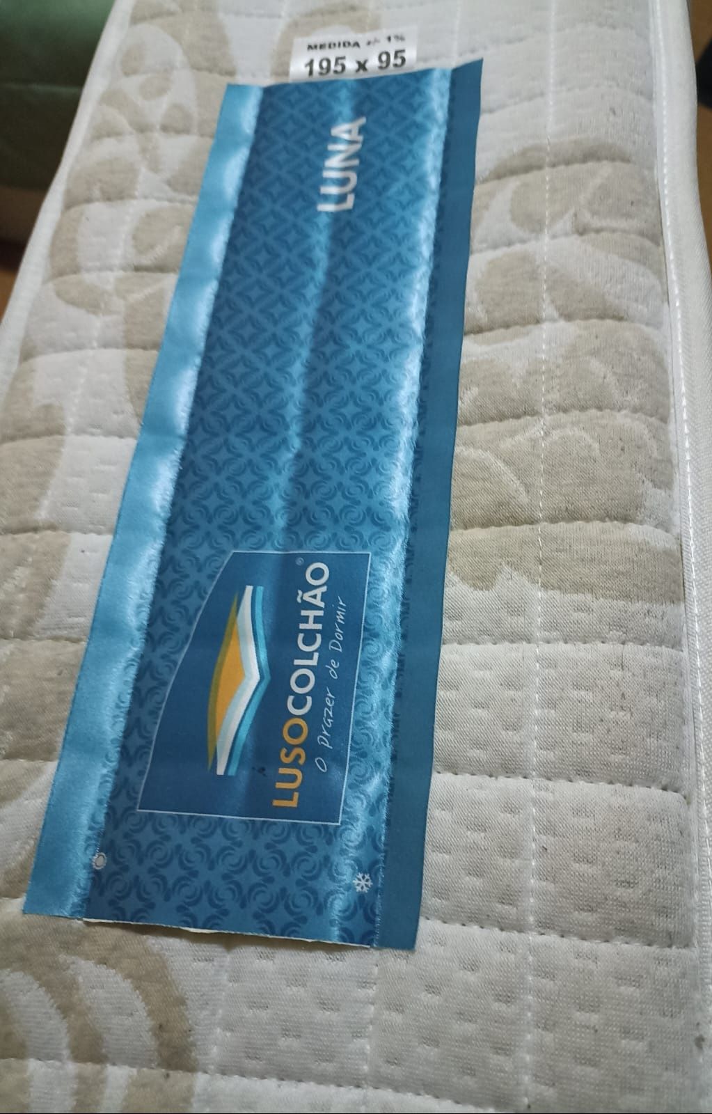 Colchão individual