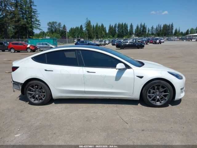 Tesla Model 3 Long Range Dual Motor 2020 *