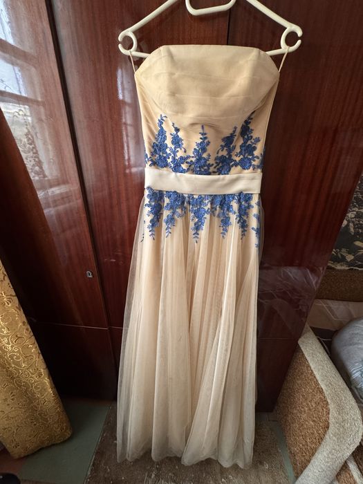 Випускна/вечірня гарна сукня