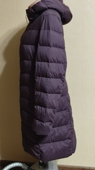 Пальто пуховик  бренда  Uniqlo
