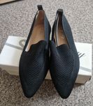Sprzedam nowe buty.