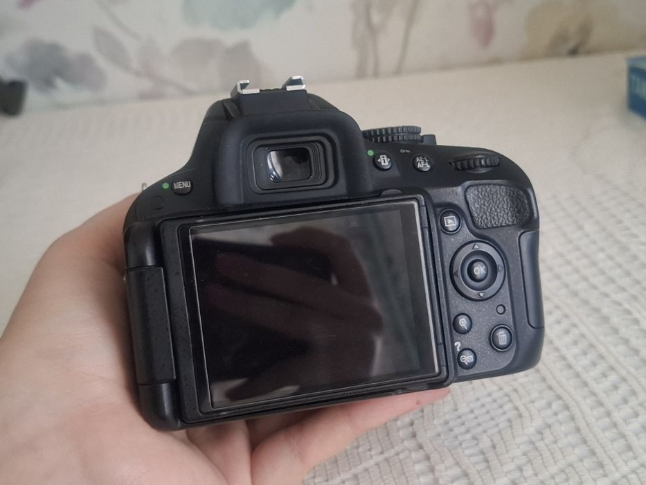 Фотоапарат Nikon D5100 з комплектом