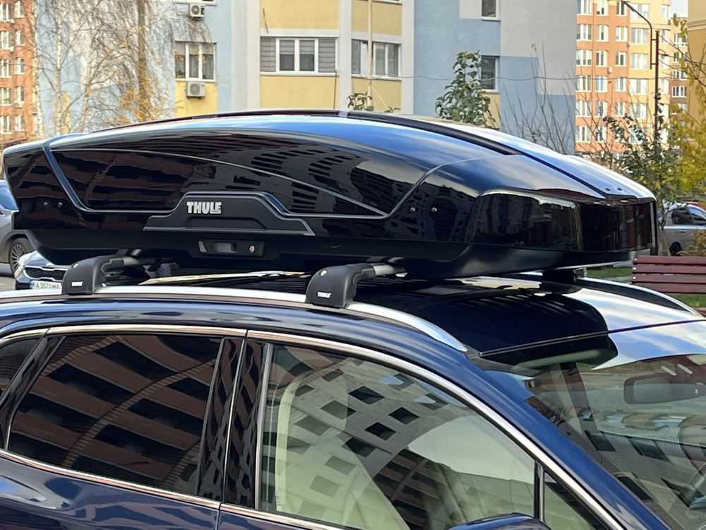 Новий Thule Motion XT L black бокс на авто