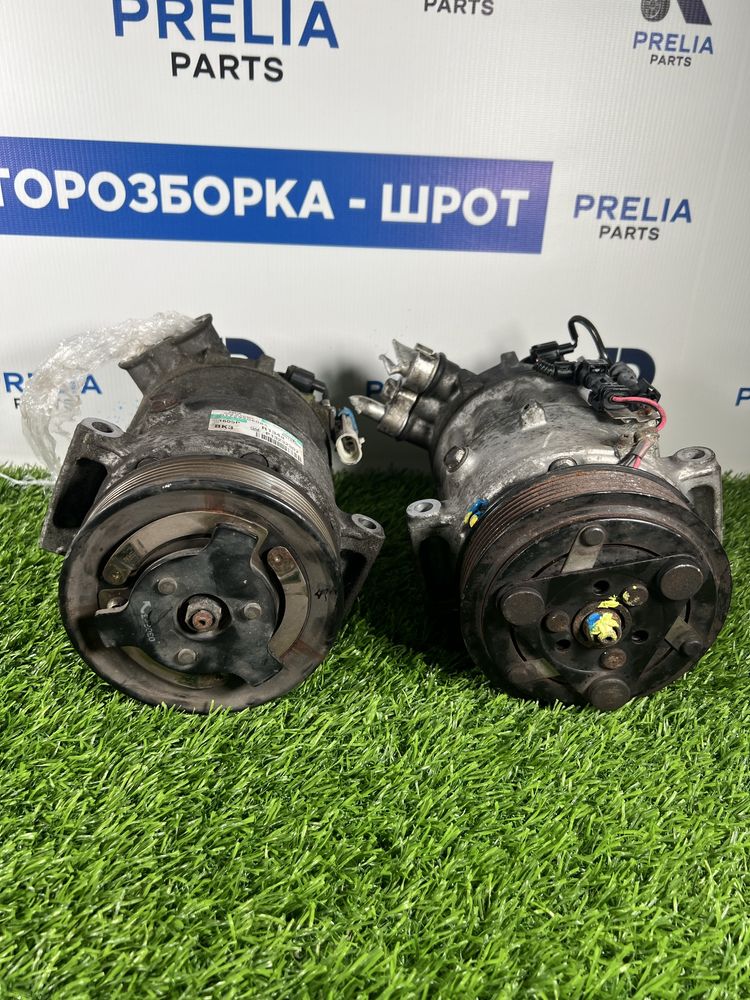 Компресор кондиціонера Опель Інсігнія А 2.0d компресор Opel Insignia A