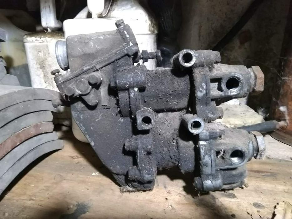 Головний повітряний кран ЗІЛ 130