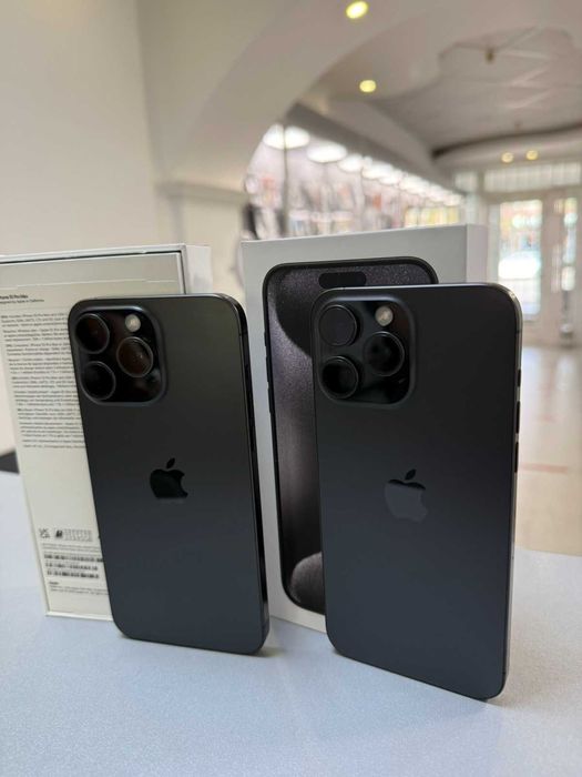 iPhone 15 Pro Max 256Gb Black Titan Neverlock и White Ideal Европа 3шт