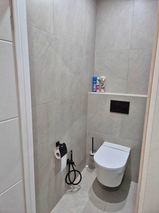 Продам 2 к. кв. новострой, пр. Героев Харькова