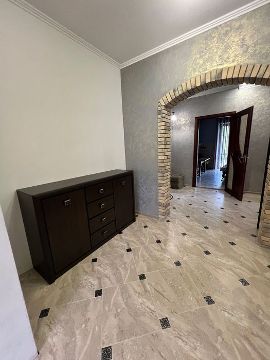 Продаж Будинку Судова Вишня