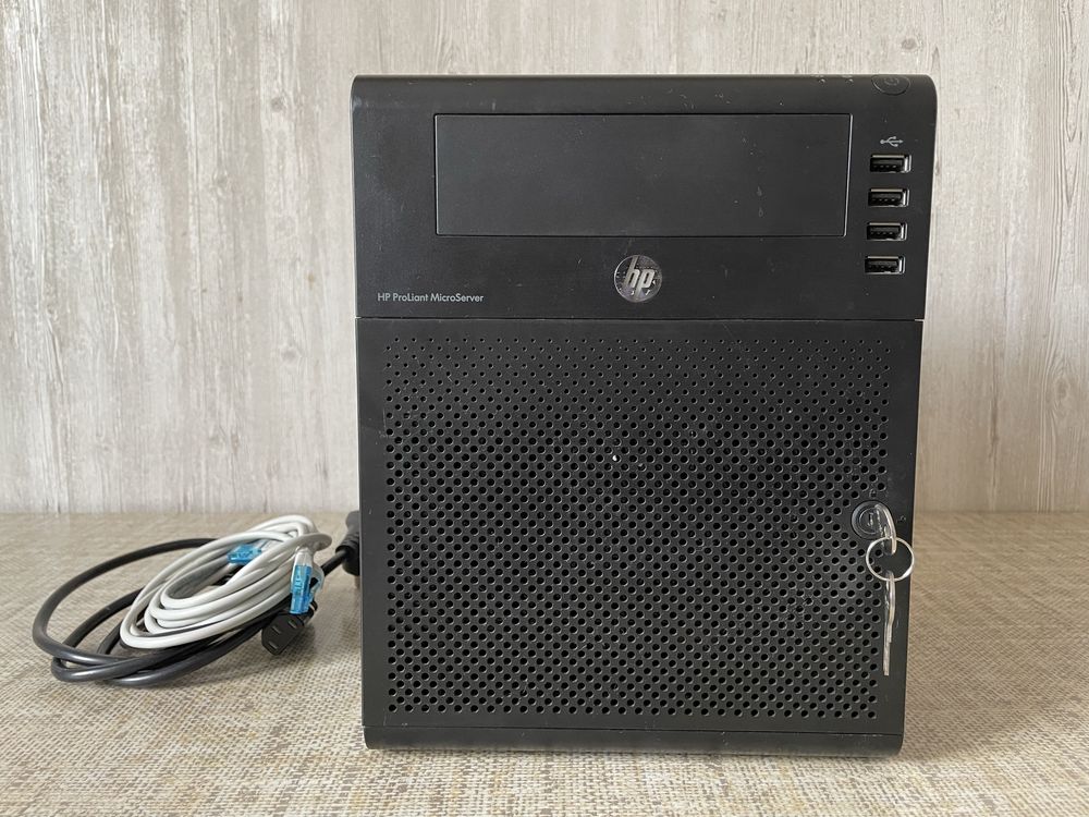 HP ProLiant microserver N40L сервер/NAS на 4 3,5" HDD