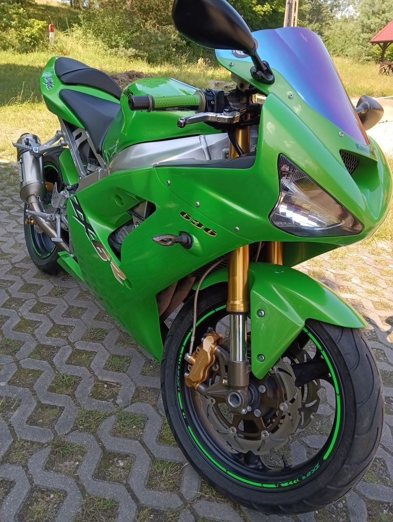 Kawasaki zx6r 636