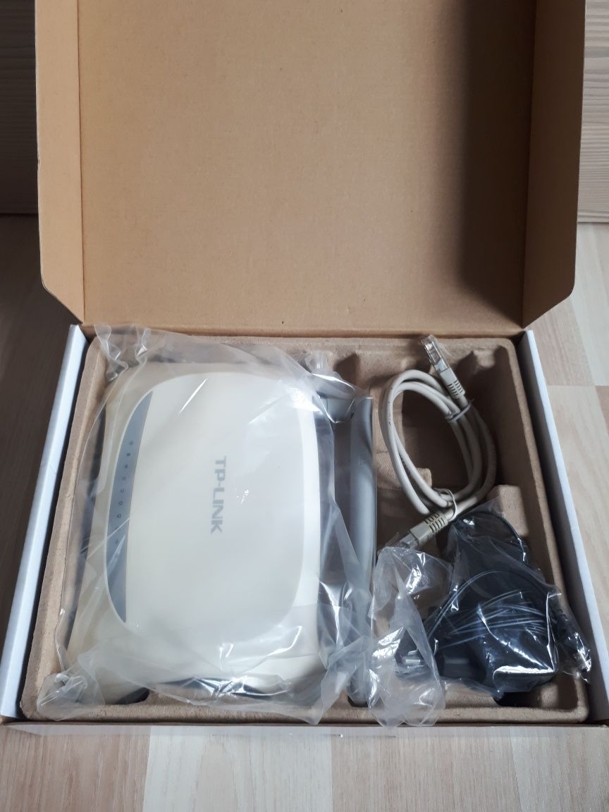 Bezprzewodowy router TP-Link TL-MR3220