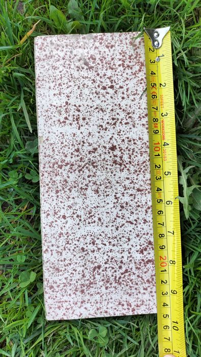 Stare  płytki wypalane w PRL'u