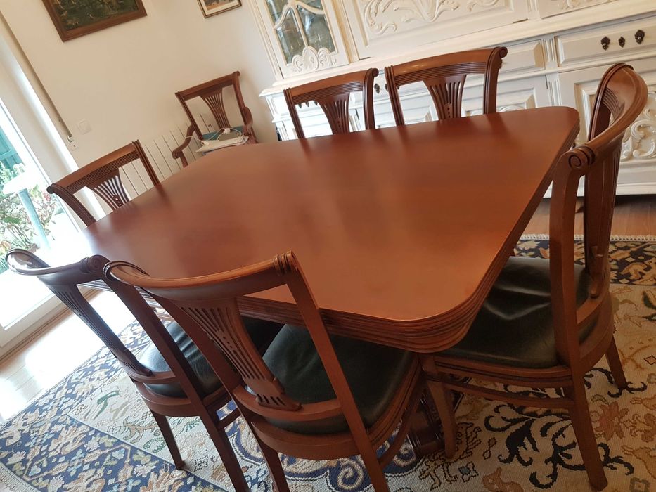 Mesa Extensível Maciça .S,Jantar + 6 Cad. + 2 Cadeirões .P.Ferreira