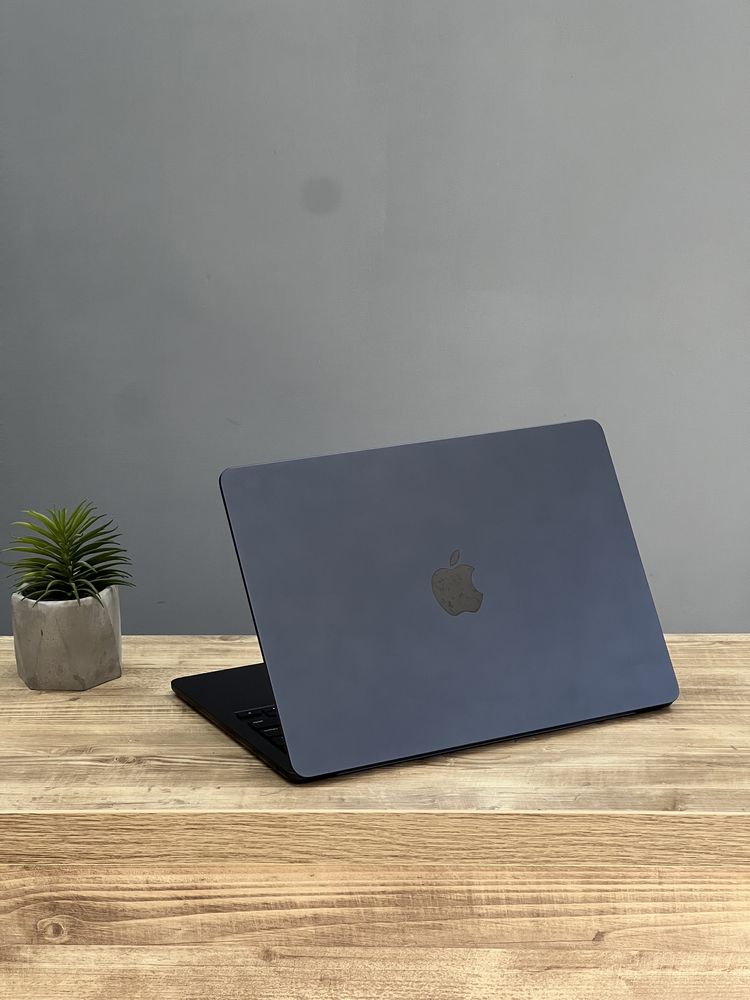 Macbook Air m2 16gb 1tb ssd з гарантією