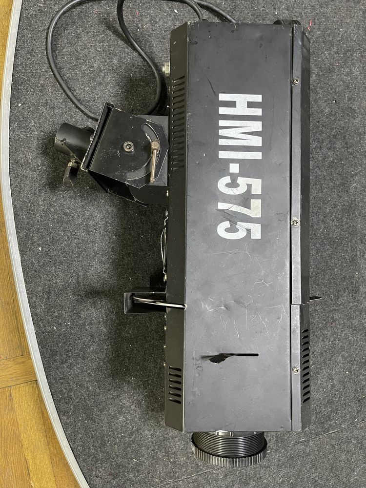 Продам светову пушку, следящий прожектор Polarlights HMI 575