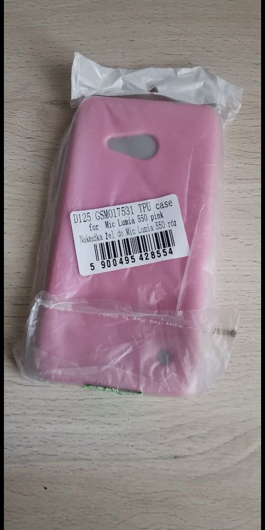 Nokia Lumia 550 plecki.