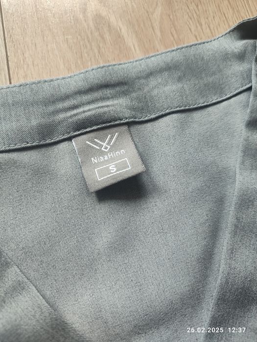 Nowy szary mundurek medyczny rozmiar S