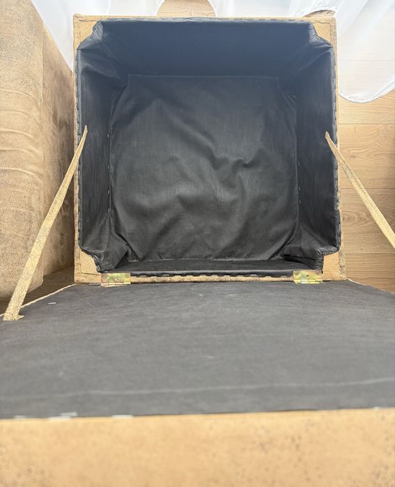 Pufa 61 cm x 61 cm ze schowkiem