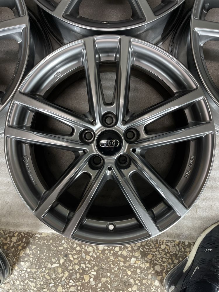 Диски R17 5x112 Et30 7.5J. Audi A4 A5 A6 A8 Q3 Q5. VW Passat Tiguan CC