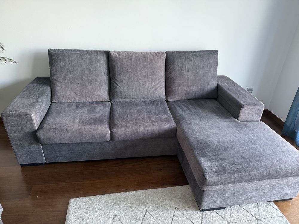 Sofá 3 lugares com chaise long