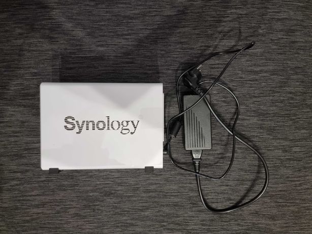Synology DS215j NAS