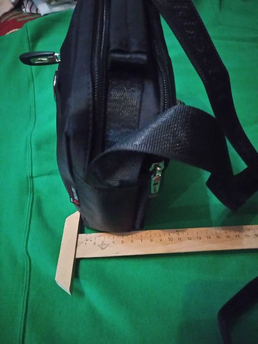 Качественная повседневная мужская деловая сумка через плечо 16х19х7