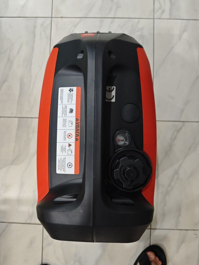 Продам інверторний генератор Forte FG2000i