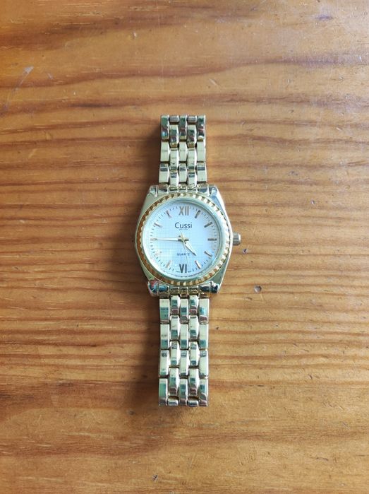 Relógio Cussi Dourado