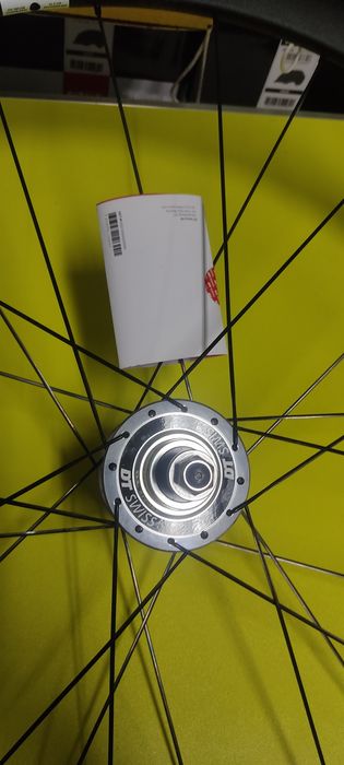 Par de rodas DT Swiss T1800 para Pista