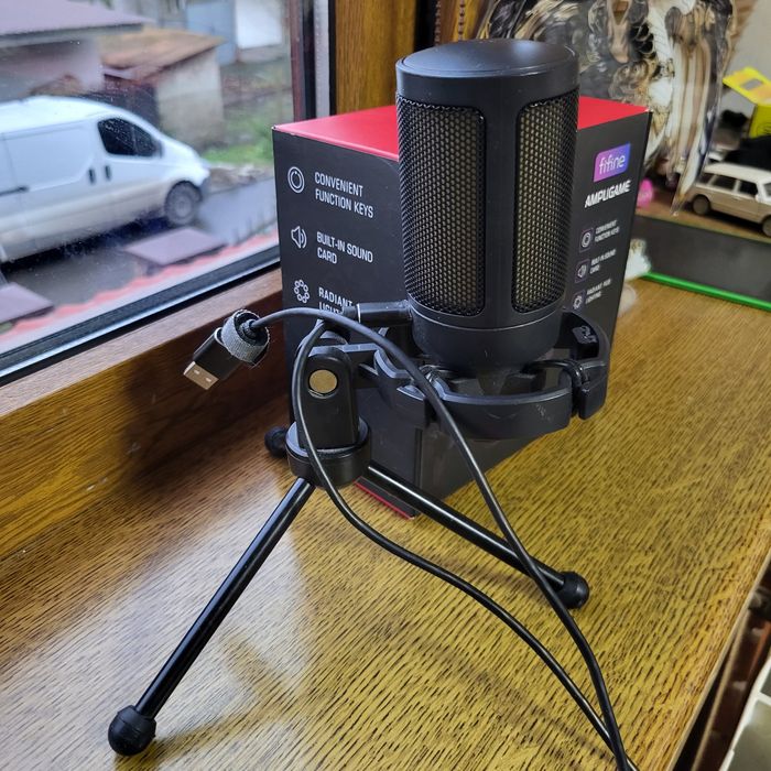 Ігровий мікрофон Fifine A6V