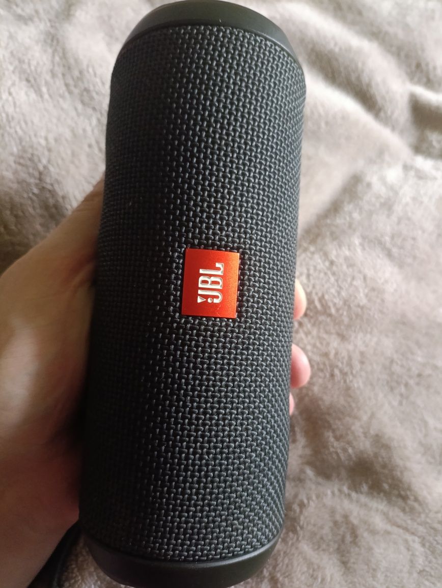 Колонка jbl flip essential original